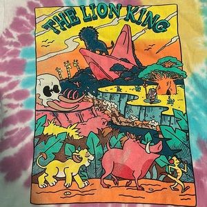 Disney Lion King, short sleeve shirt. (i do not do shipping)